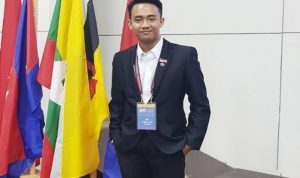 abde2019cf032ce1083bfbed64469a20fad400e2cf7f0001ff7b09ce28cc0c0b.0